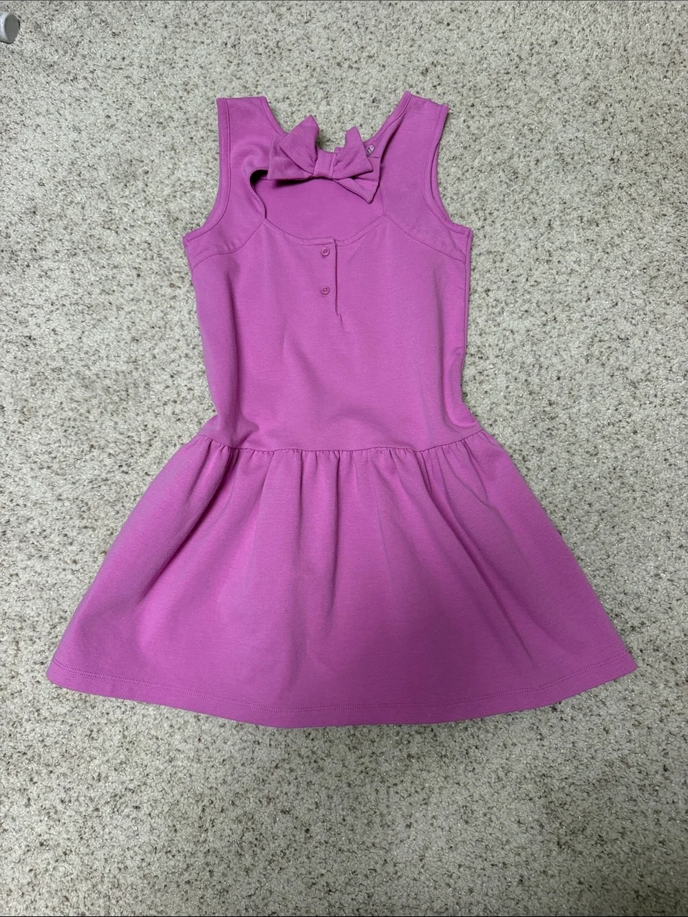 Pink embroidered dress w sweet back bow